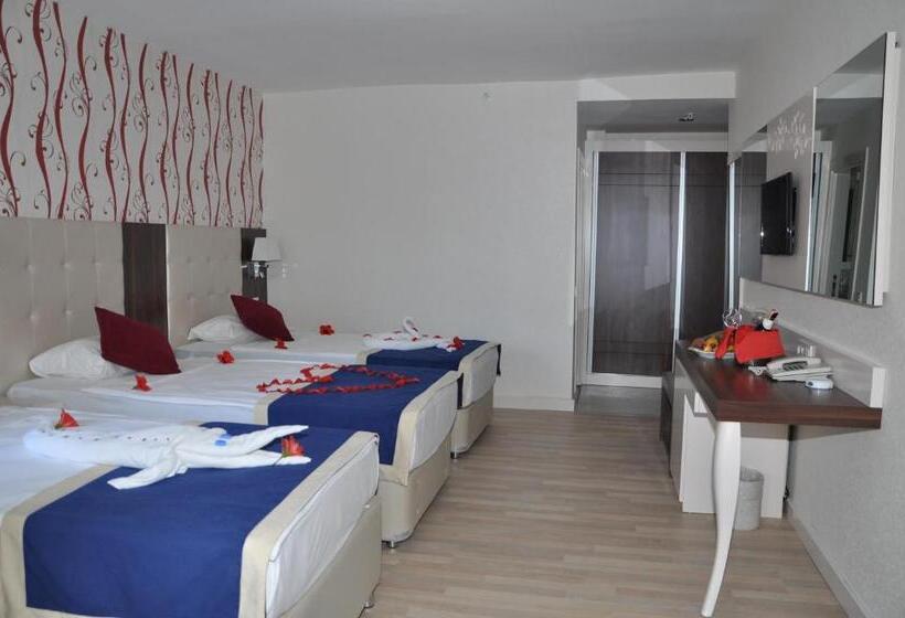 חדר סטנדרט לשלושה, Kleopatra Micador Otel