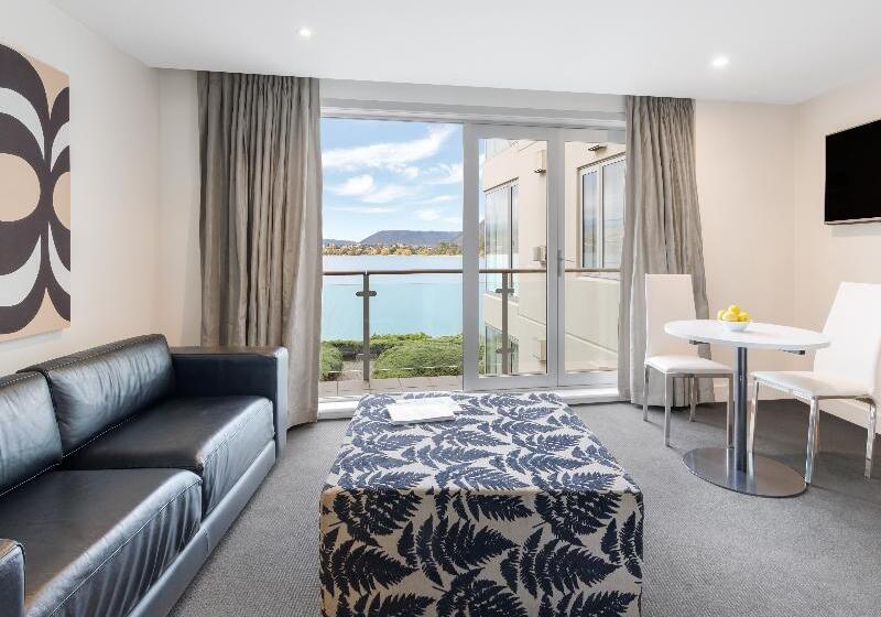 اتاق لوکس, Oaks Queenstown Club Suites