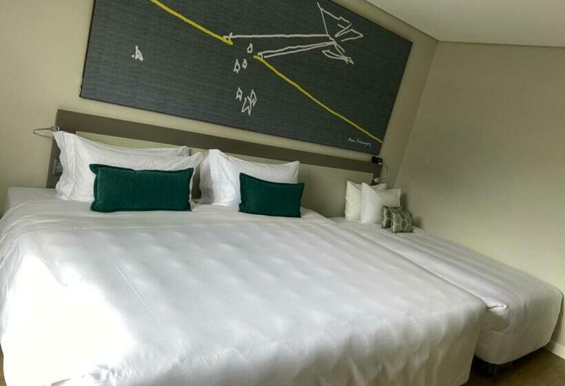 标准三人间, Royal Tulip Brasilia Alvorada