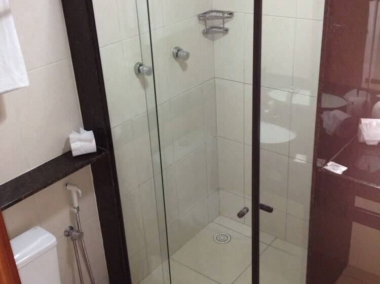 غرفة قياسية فردية, Saint Patrick Praia