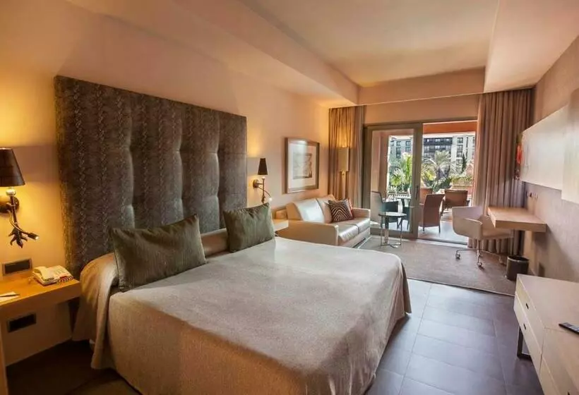 اتاق لوکس, Lopesan Baobab Resort