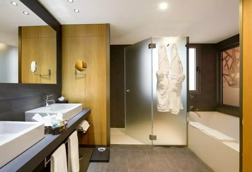 اتاق لوکس, Lopesan Baobab Resort