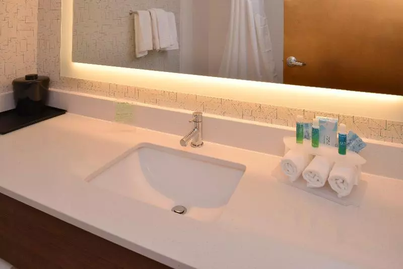 اتاق خانوادگی, Lopesan Baobab Resort