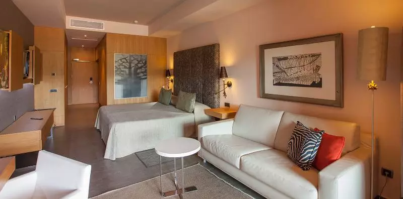 اتاق لوکس, Lopesan Baobab Resort