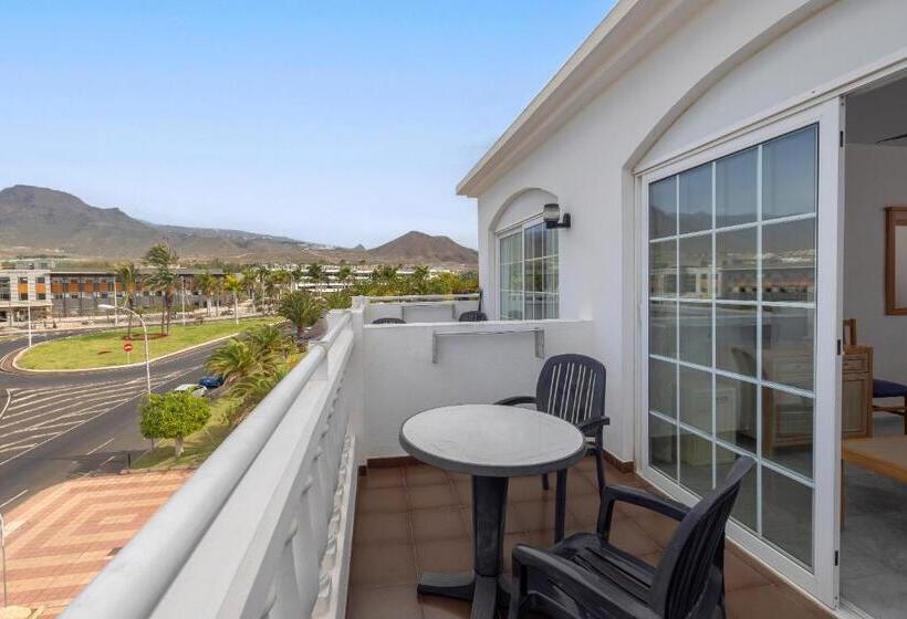 スタンダードスタジオ, whala!tenerife