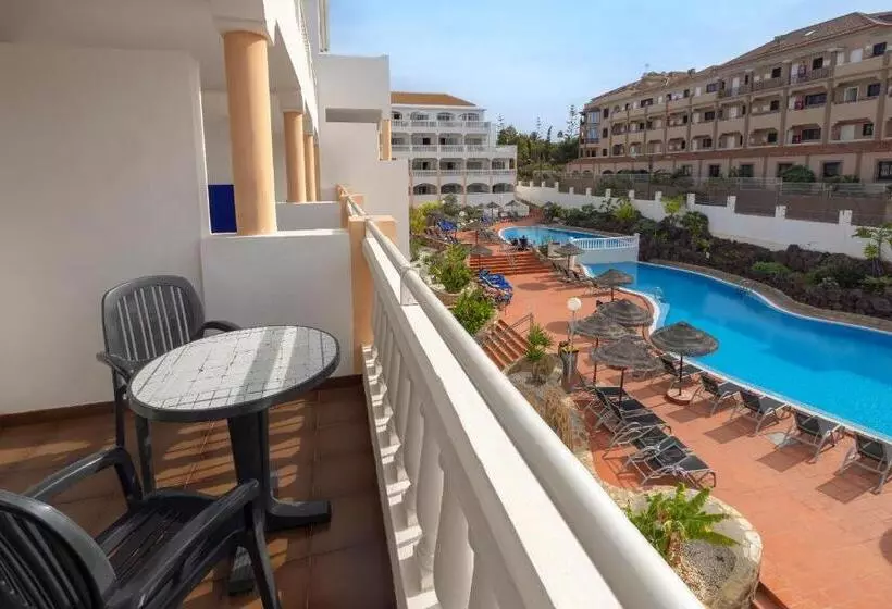استودیو استاندارد با چشم‌انداز استخر, whala!tenerife