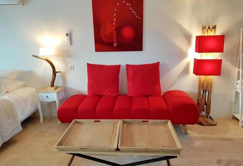 デラックスルーム, Le Petit Paradis 24