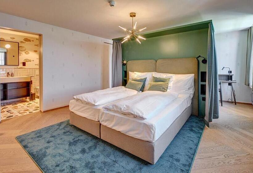 レイクビュースタンダードルーム, Restaurant Seehof