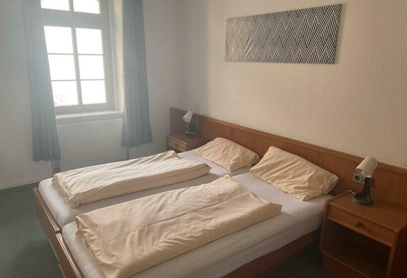 Номер Стандарт, Altes Brauhaus