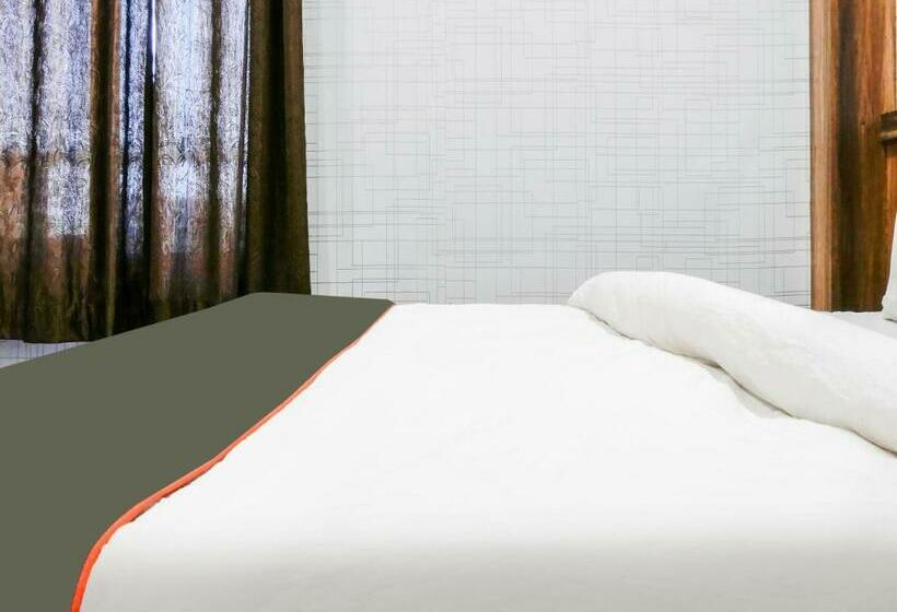 带景观的三人标准房间, Collection O Hotel Day & Night