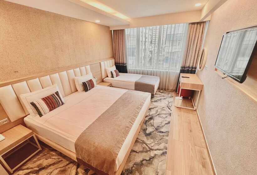 اتاق لوکس سه تخته, Old Town Point Hotel & Spa Antalya