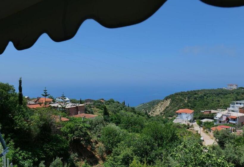 חדר דלוקס עם מרפסת, Joni Lukove