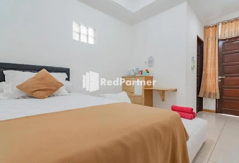 スタンダードルーム, Langkar Guest House Syariah Mitra Reddoorz