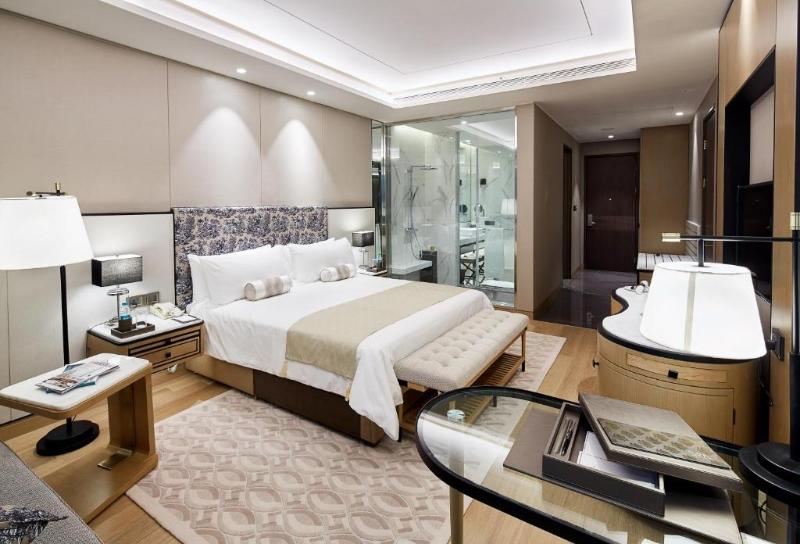 프리미엄 룸, The Leela Bhartiya City Bengaluru