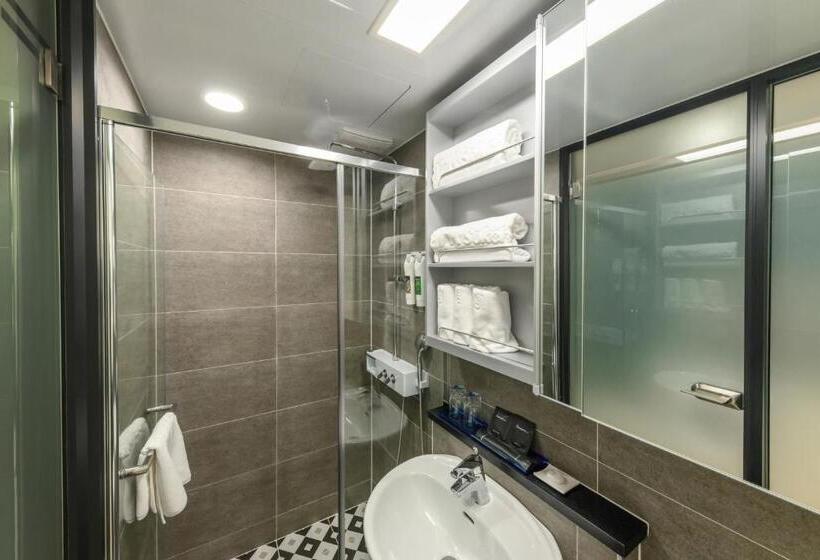 标准间, Risen Ocean Park