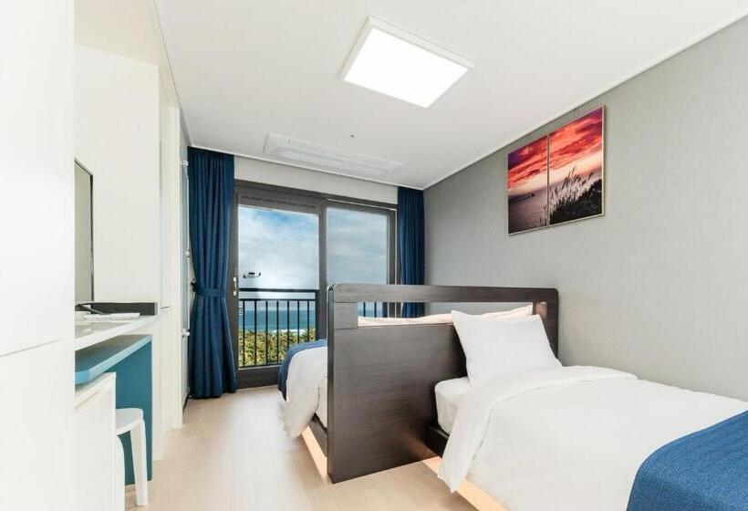 家庭海景房, Risen Ocean Park