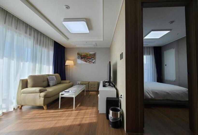 小型套房, Risen Ocean Park