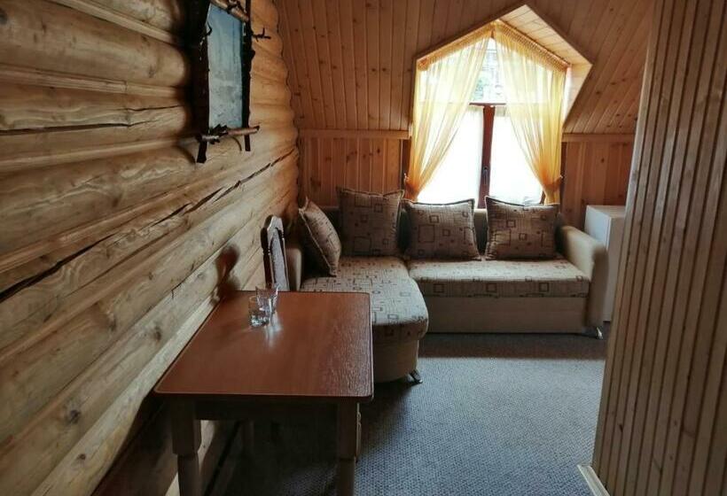 Люкс, шепіт карпат