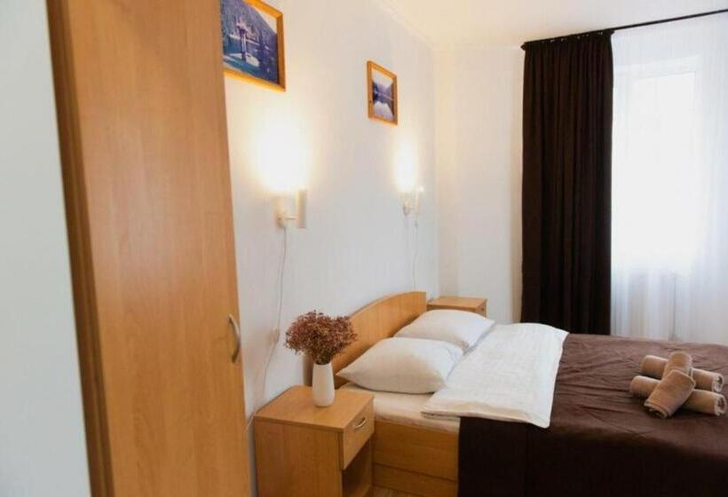 Standardzimmer, шепіт карпат