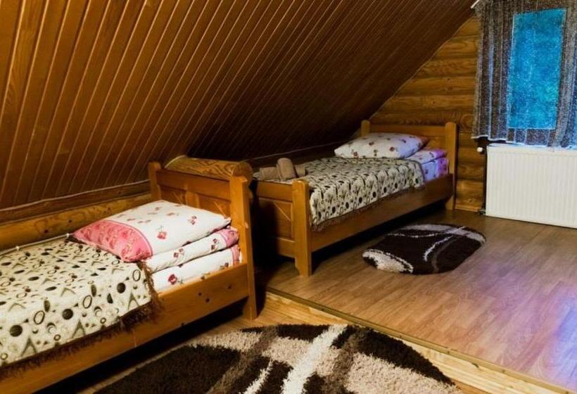 Familienzimmer, шепіт карпат