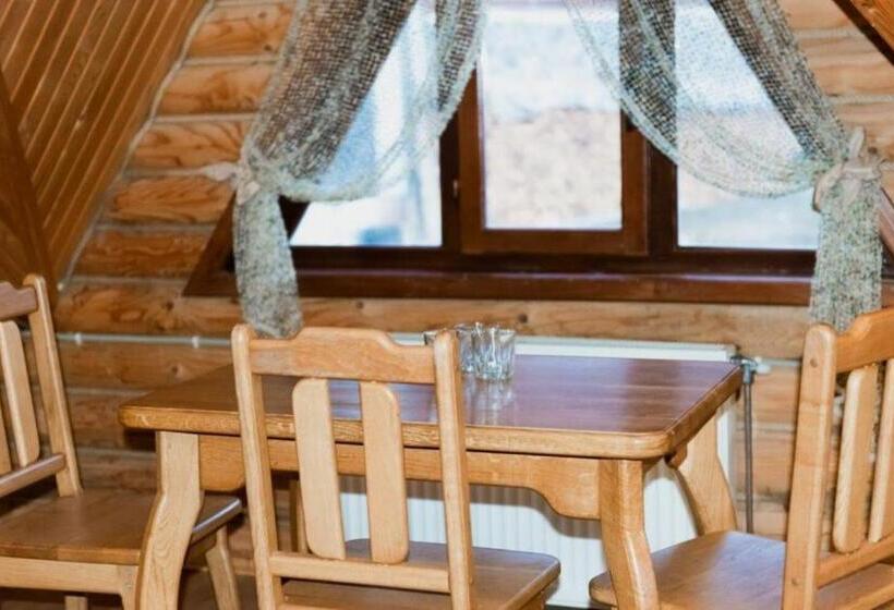 Familienzimmer, шепіт карпат