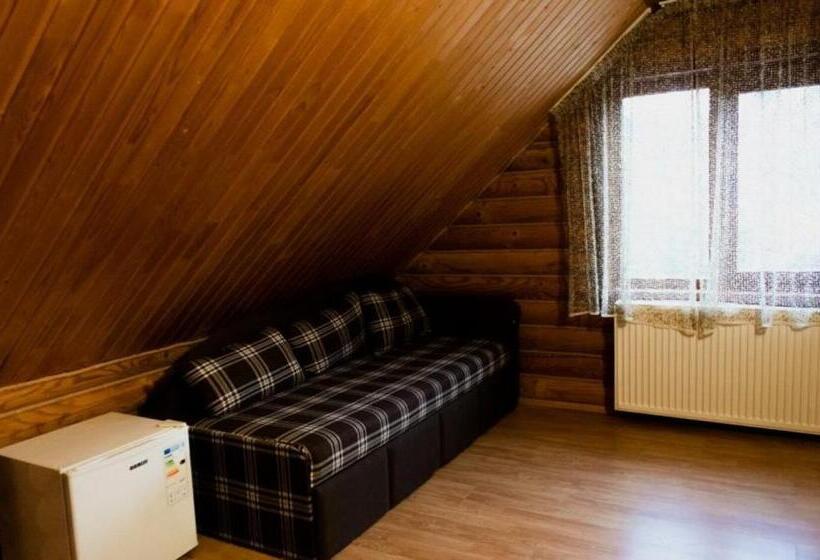 Familienzimmer, шепіт карпат