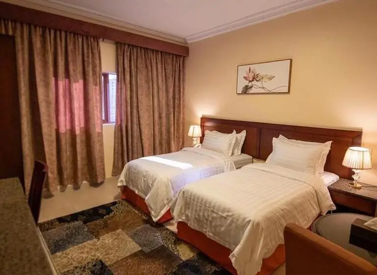 اتاق استاندارد, Al Ayniah