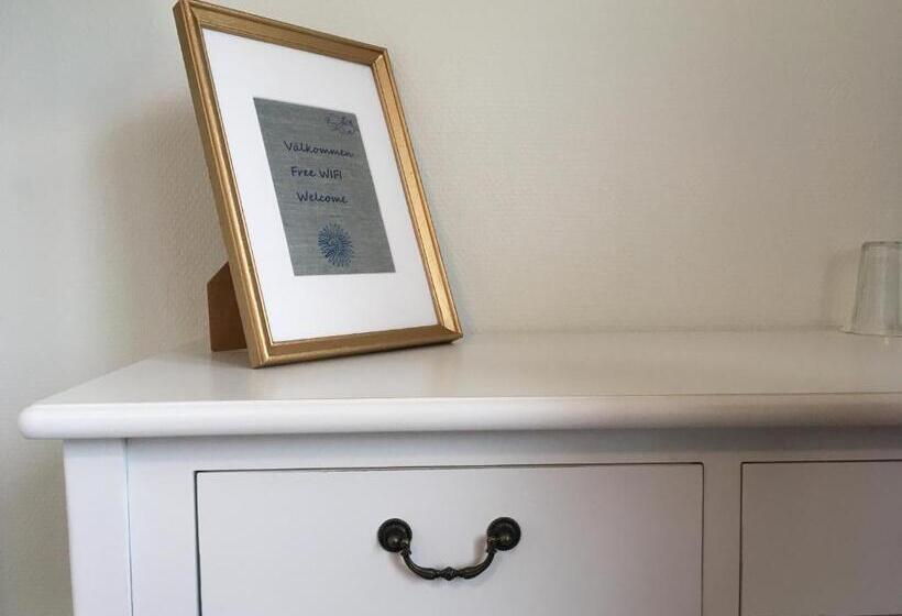 غرفة قياسية, L Gullvivan