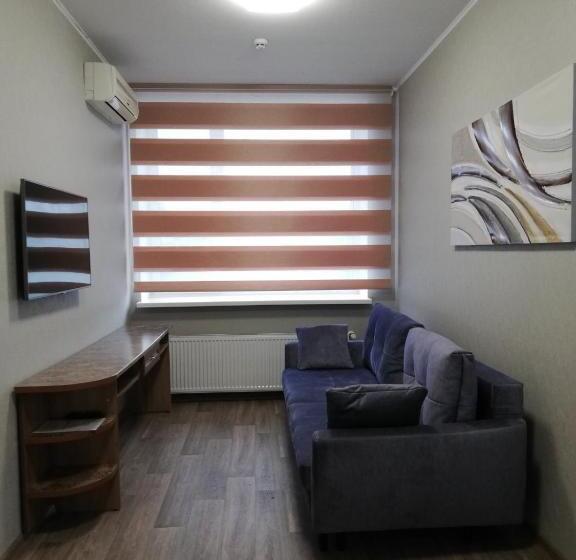 سوییت لوکس, Prometey