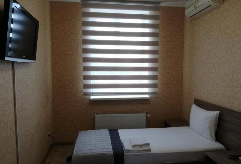 اتاق لوکس, Prometey