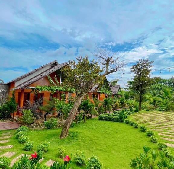 اتاق استاندارد, Sora Homestay