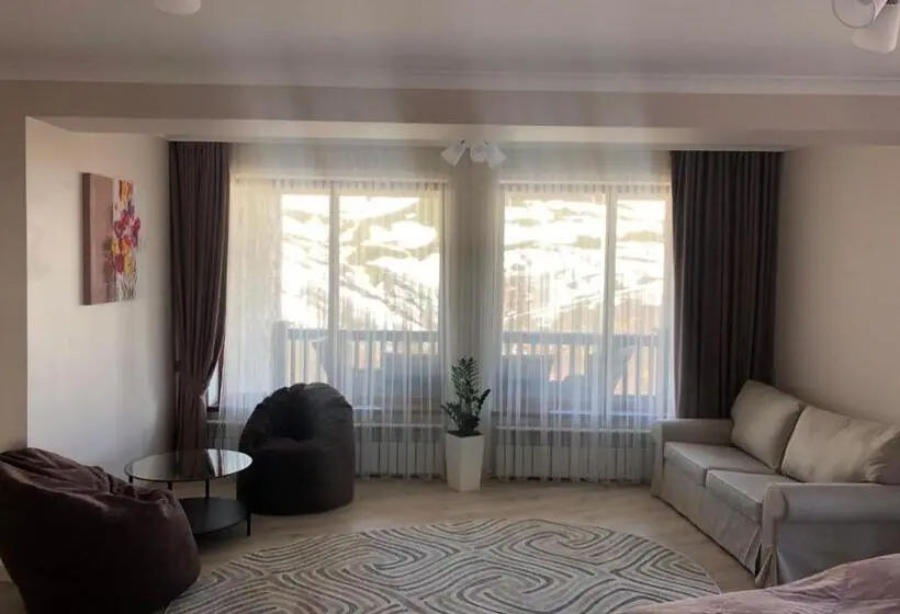 Familienzimmer, Vershyna