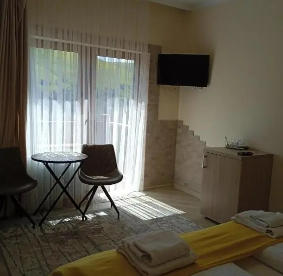 Deluxe Zimmer mit Balkon, Vershyna