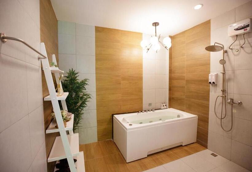 标准工作室, Ioon Resort ไออุ่นรีสอร์ท