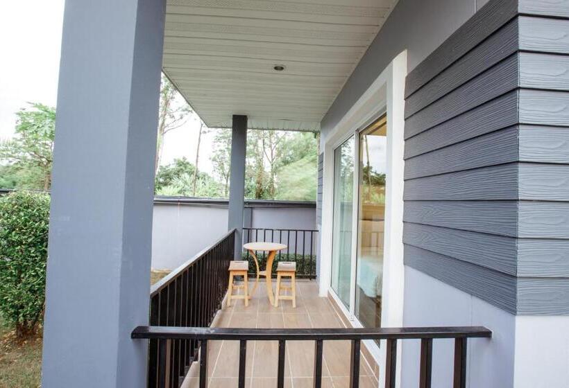 标准工作室, Ioon Resort ไออุ่นรีสอร์ท