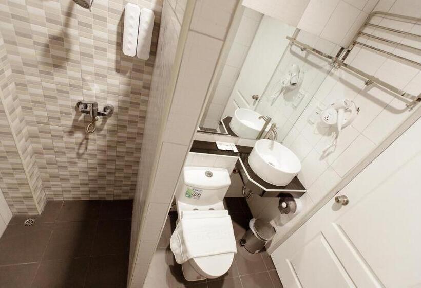 标准间带阳台, Ioon Resort ไออุ่นรีสอร์ท