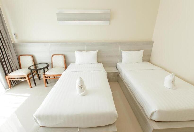 스탠다드 발코니 룸, Ioon Resort ไออุ่นรีสอร์ท