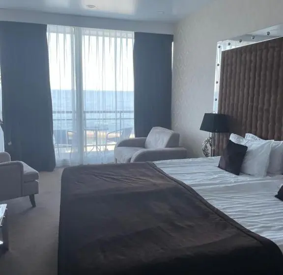 اتاق لوکس, Maristella Marine Residense Hotel Apartment