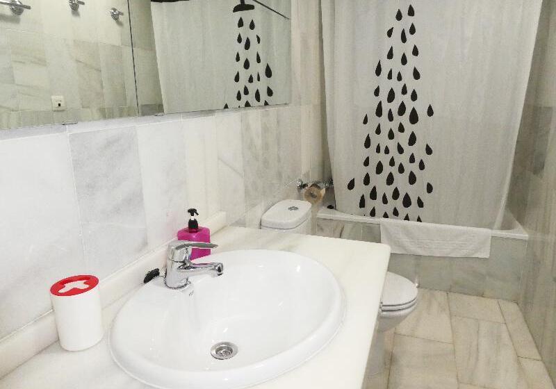 דירת חדר, Apartamentos Catedral Plaza 3000