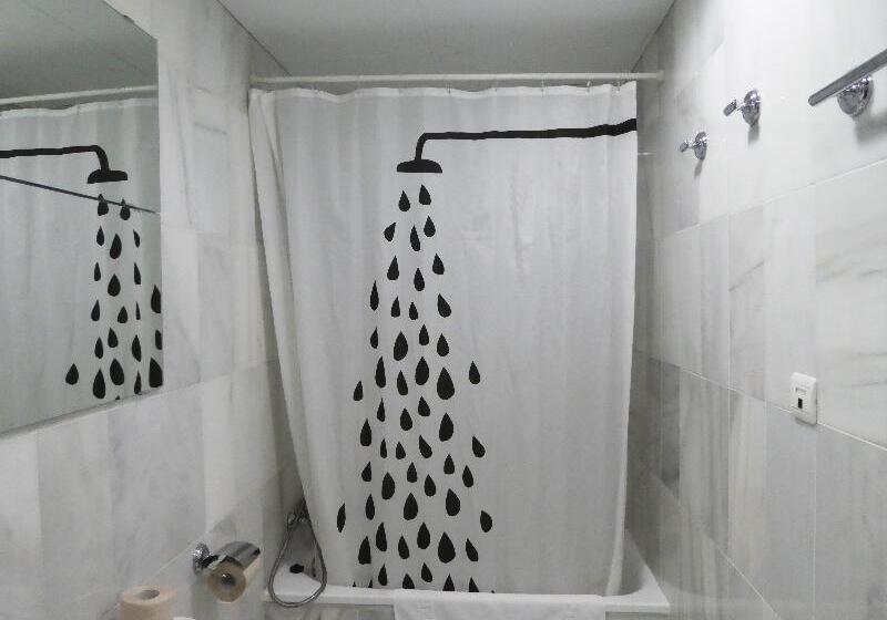 דירת חדר, Apartamentos Catedral Plaza 3000