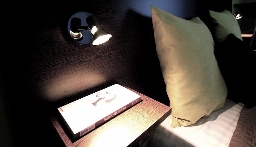 标准工作室, Appart Hotel Les Palatines