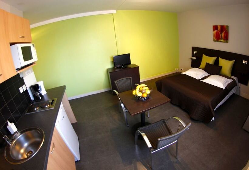 标准工作室, Appart Hotel Les Palatines