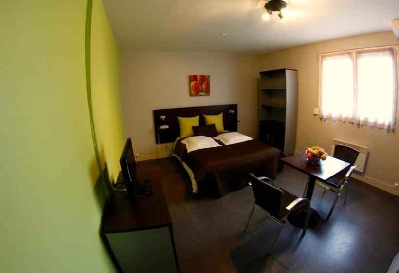 Escritório Estándar, Appart Hotel Les Palatines