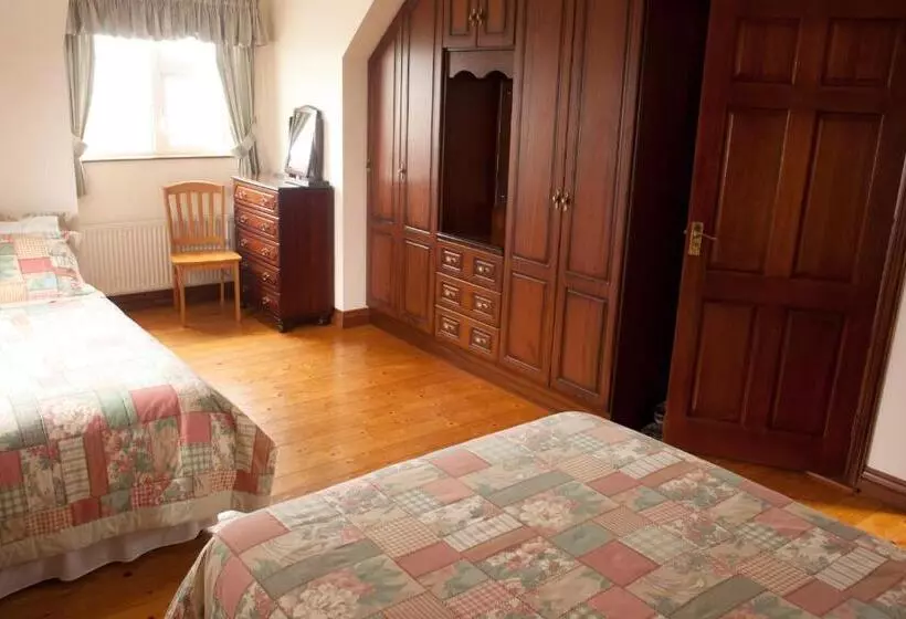 オーシャンビューデラックスルーム, Atlantic View B&b