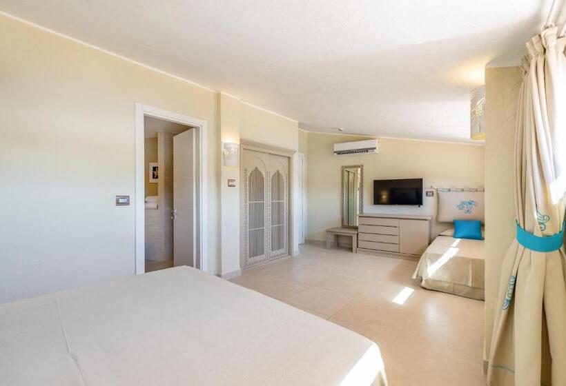 غرفة برستيج ثلاثية, Cala Lunga