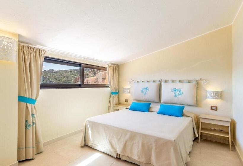 غرفة برستيج ثلاثية, Cala Lunga