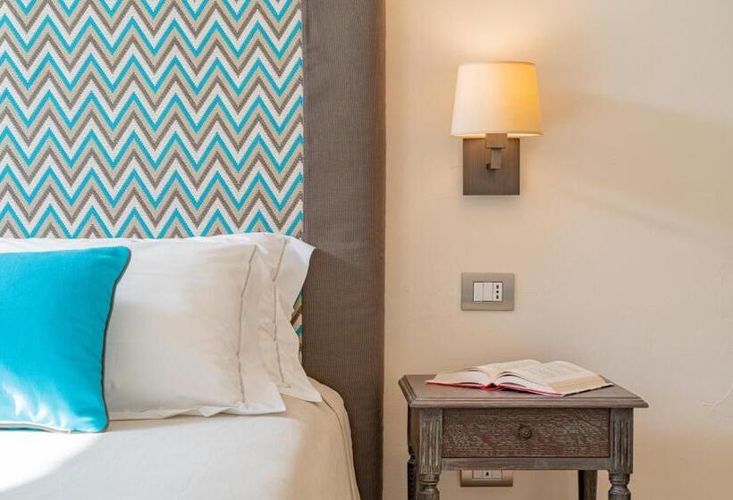 غرفة برستيج, Cala Lunga