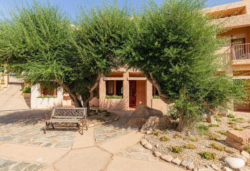 غرفة قياسية بالطابق الأرضى, Cala Lunga