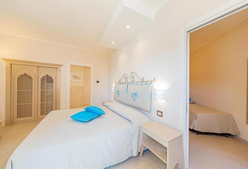 غرفة عائلية, Cala Lunga