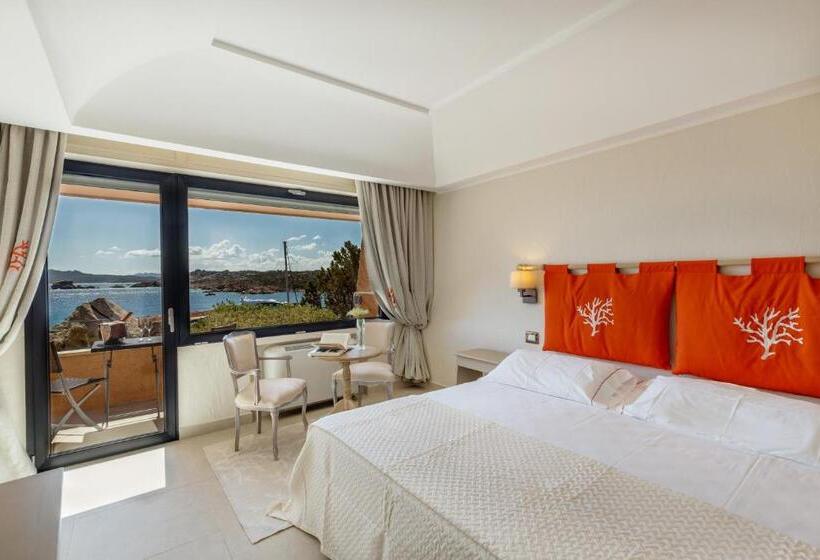 غرفة برستیچ إطلالة على البحر, Cala Lunga